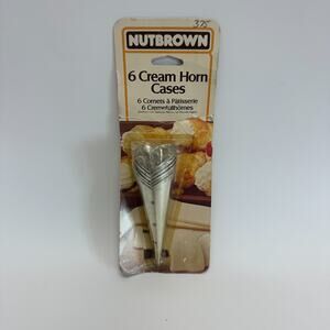 Vintage Nutbrown 6 Cream Horn Cases England Pastry Piper - Read!